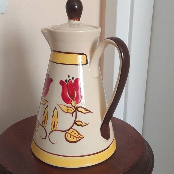 Vintage Chocolate Pot Tulip Slip Ware Hand Painted 1940s-50s - Picture 3 of 6